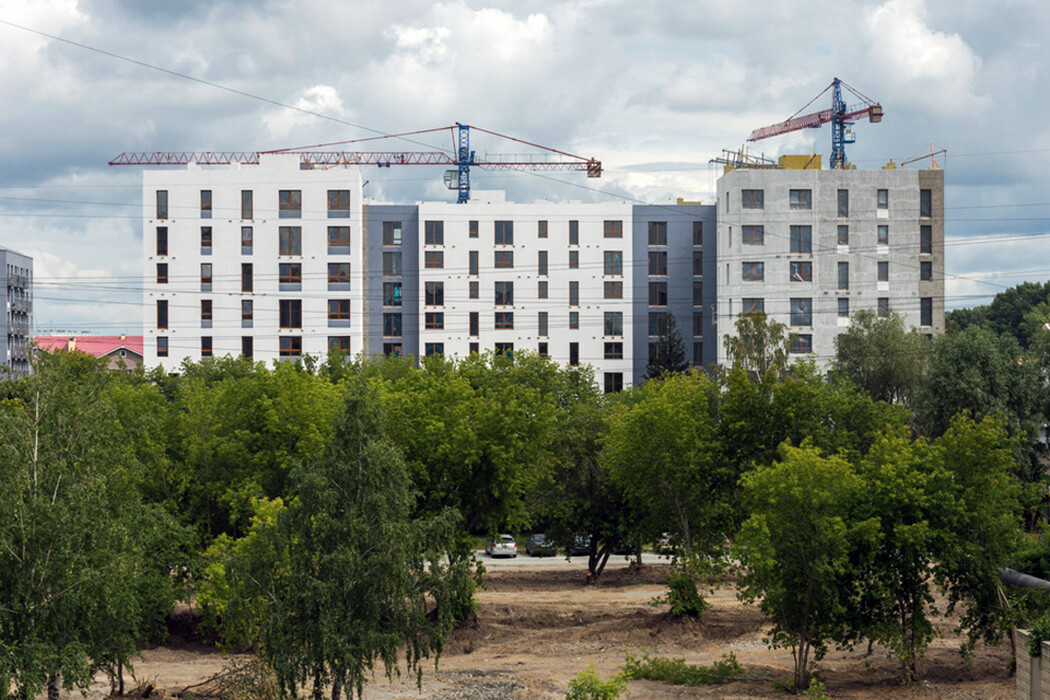 объем строительства жилья в Новосибирске